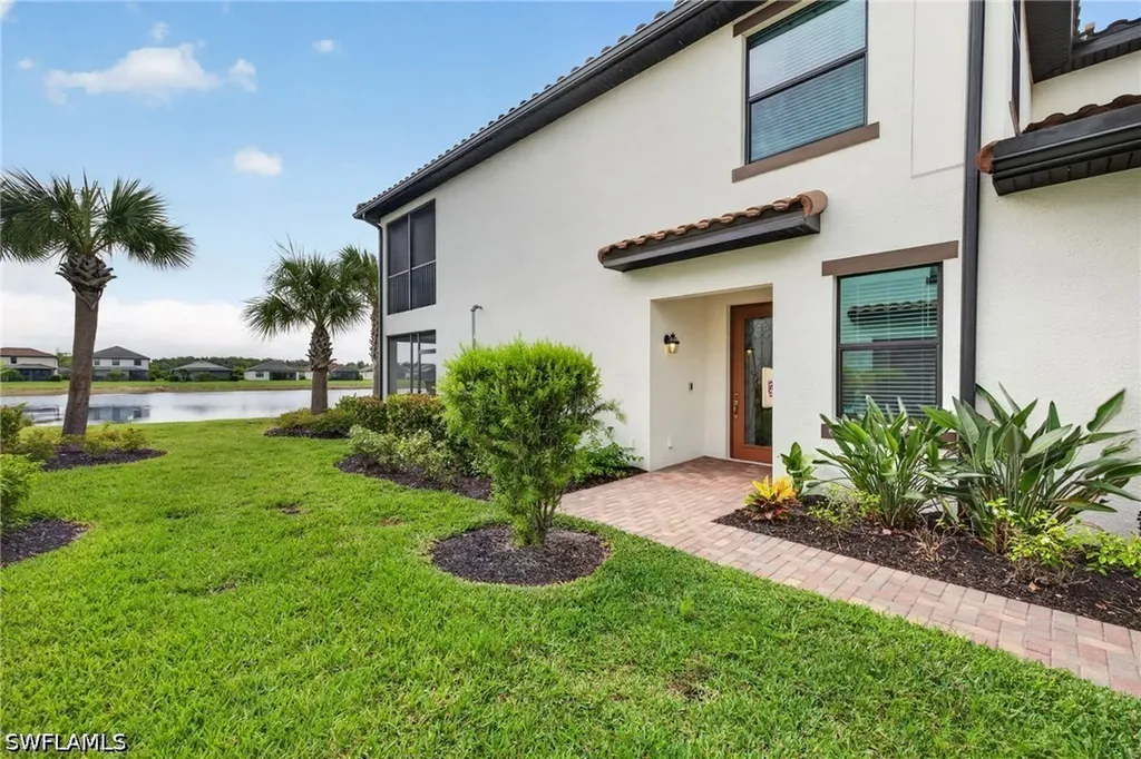 12020 Hawthorn Lake Drive Fort Myers FL 33913