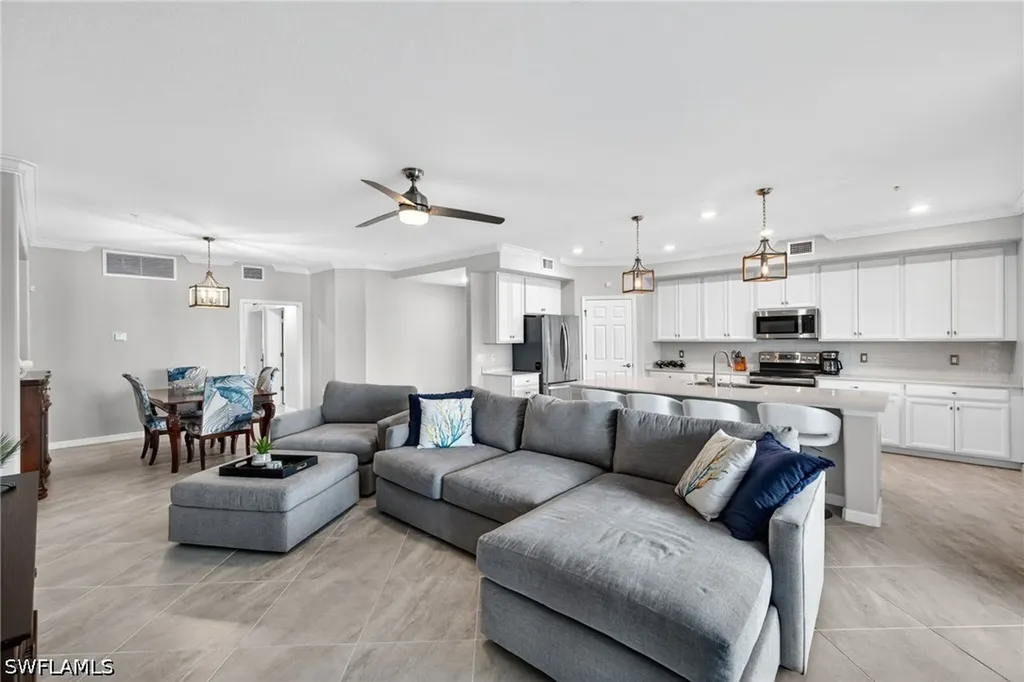 12020 Hawthorn Lake Drive Fort Myers FL 33913