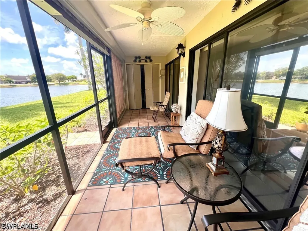 4240 Chantelle Drive Naples FL 34112