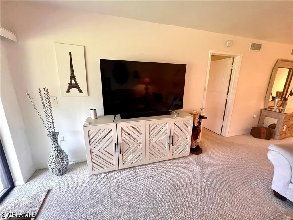4240 Chantelle Drive Naples FL 34112