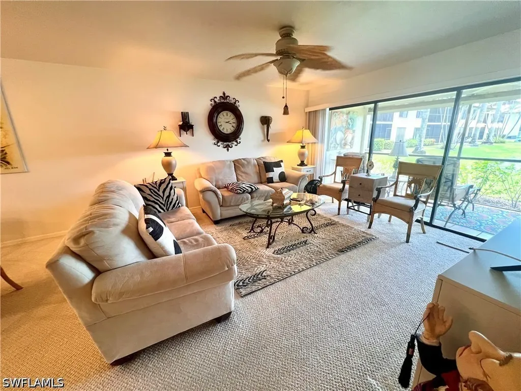 4240 Chantelle Drive Naples FL 34112