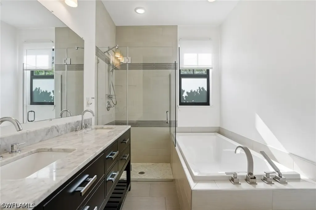 1140 Jeronimo Drive Naples FL 34103