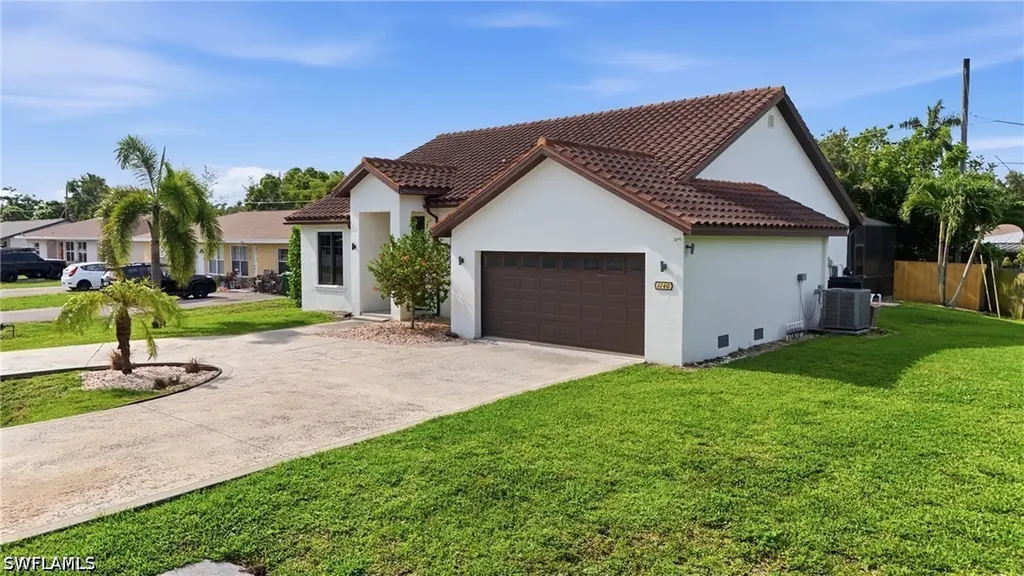 1140 Jeronimo Drive Naples FL 34103