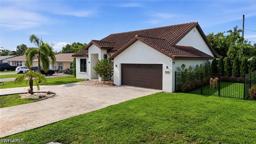 1140 Jeronimo Drive Naples FL 34103