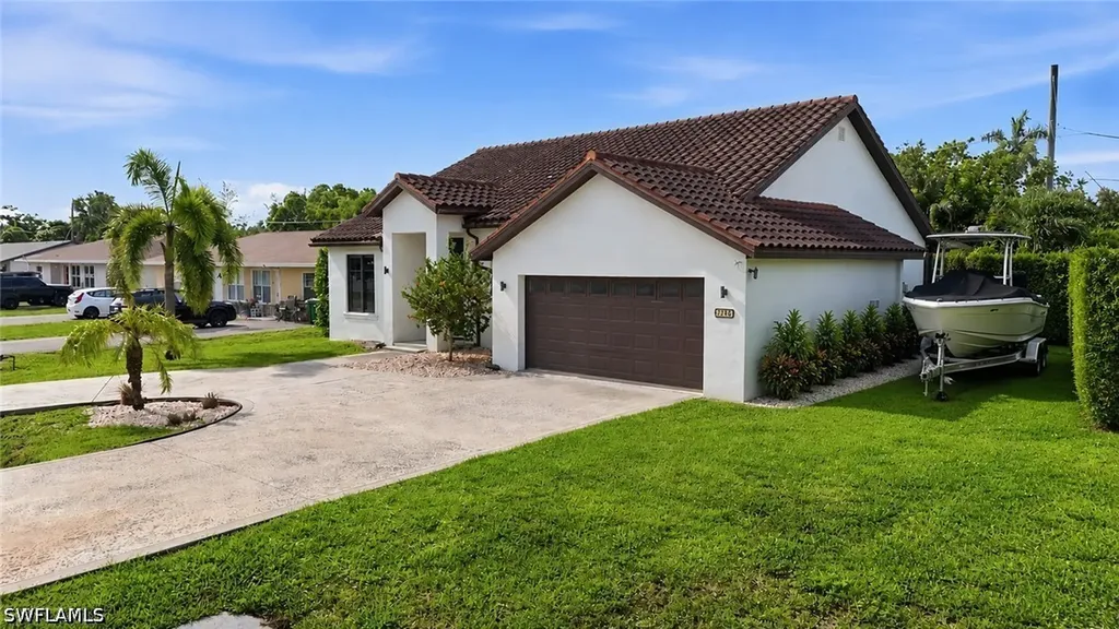 1140 Jeronimo Drive Naples FL 34103
