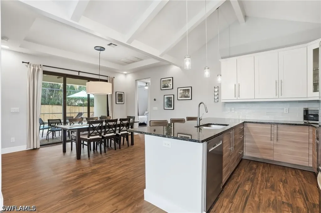 1140 Jeronimo Drive Naples FL 34103