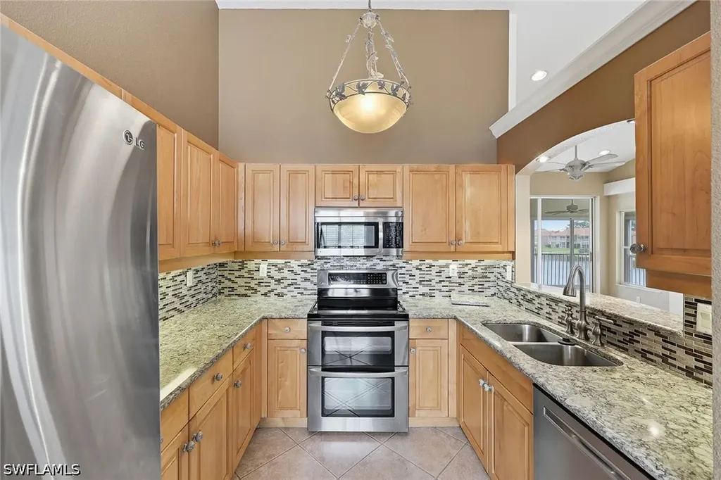 2650 Creek Lane Naples FL 34119