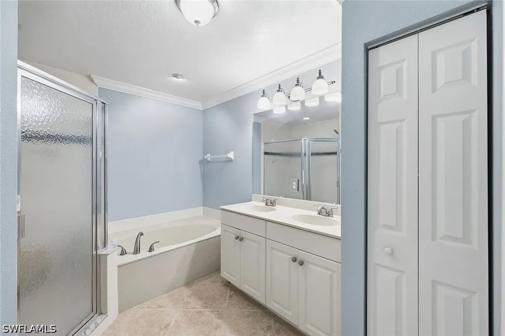 2650 Creek Lane Naples FL 34119