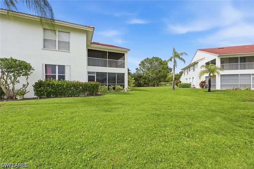 2650 Creek Lane Naples FL 34119