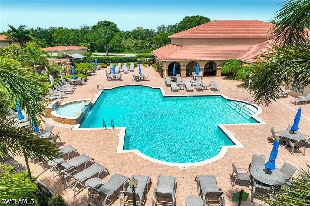 2650 Creek Lane Naples FL 34119