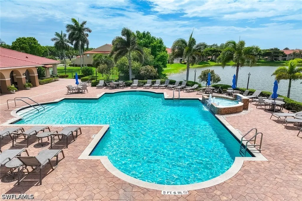 2650 Creek Lane Naples FL 34119
