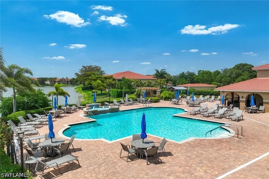 2650 Creek Lane Naples FL 34119