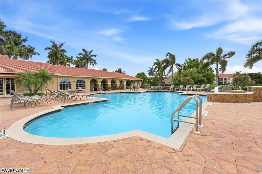2650 Creek Lane Naples FL 34119