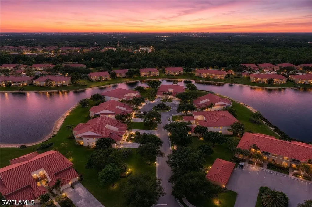 2650 Creek Lane Naples FL 34119