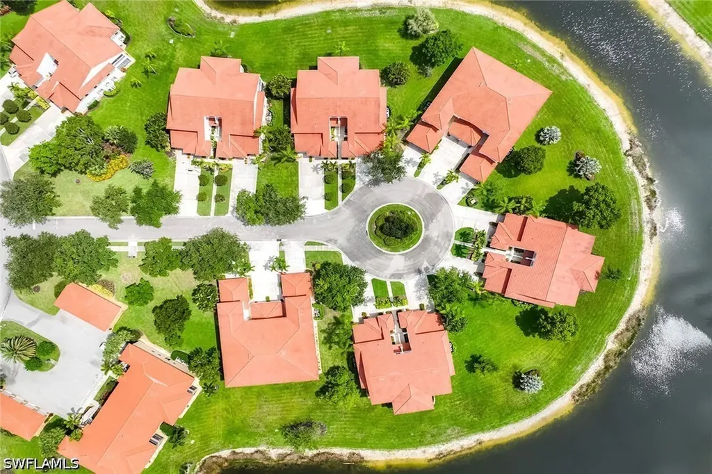 2650 Creek Lane Naples FL 34119
