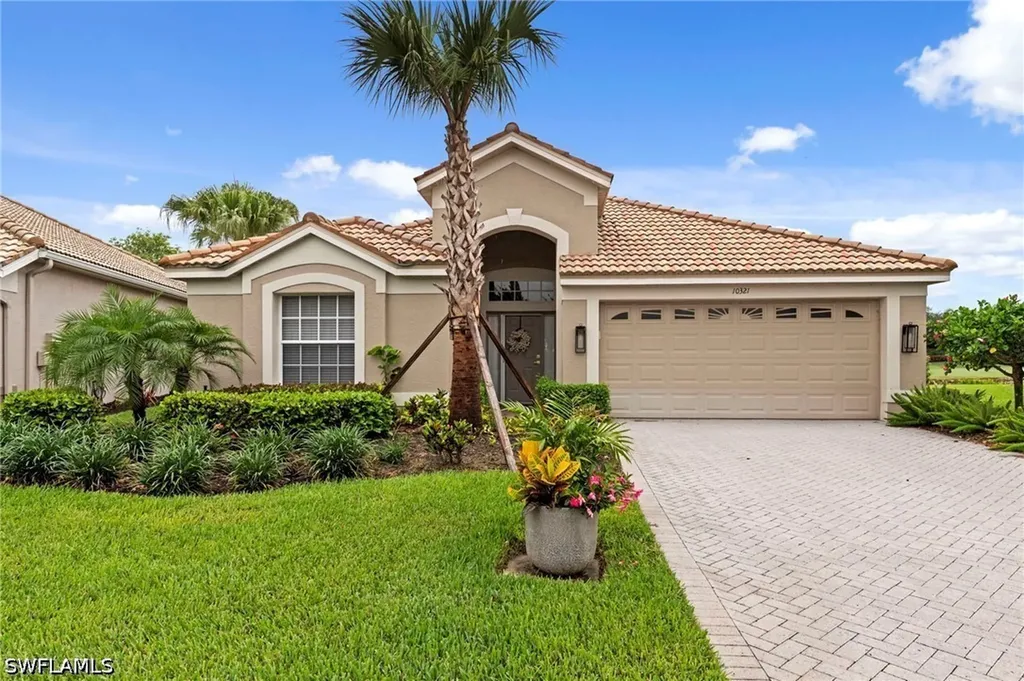 Estero FL, 10321 Foxtail Creek Court