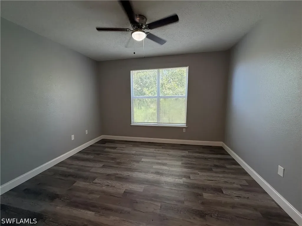 11561 Villa Grand Fort Myers FL 33913