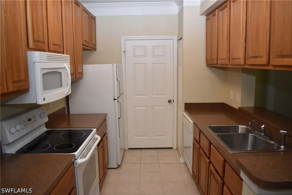 11520 Villa Grand Fort Myers FL 33913