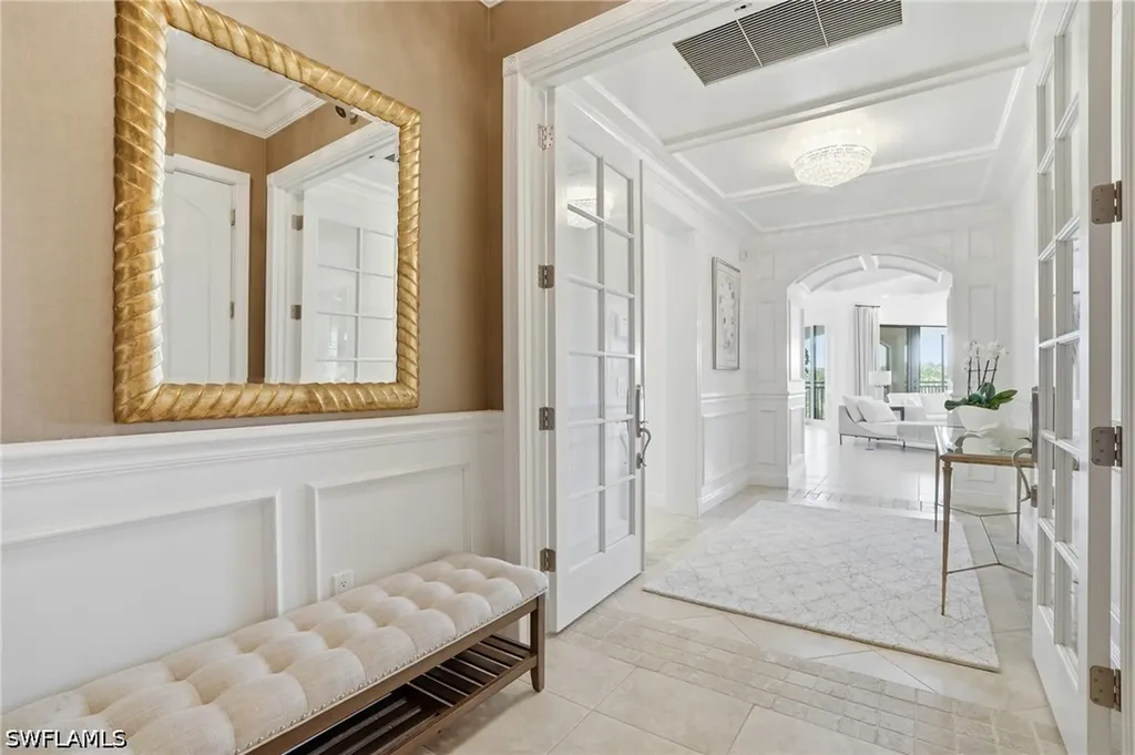 2543 Marquesa Royale Lane Naples FL 34109