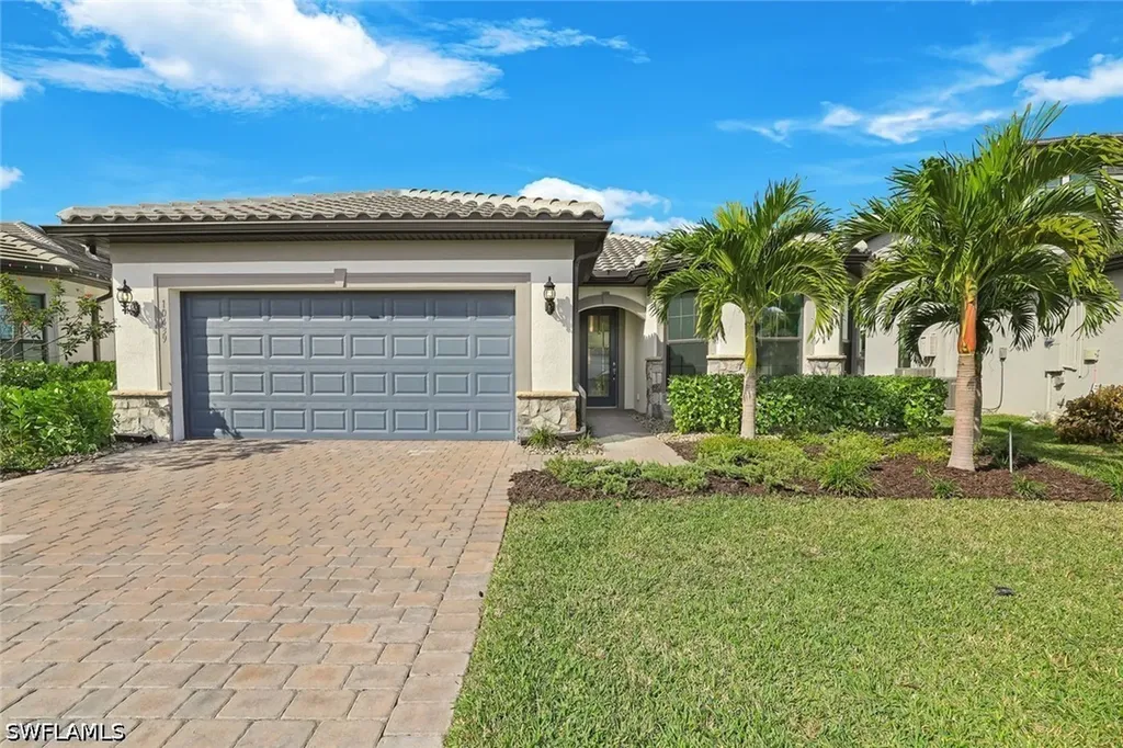 10439 Ventana Lane Naples FL 34120