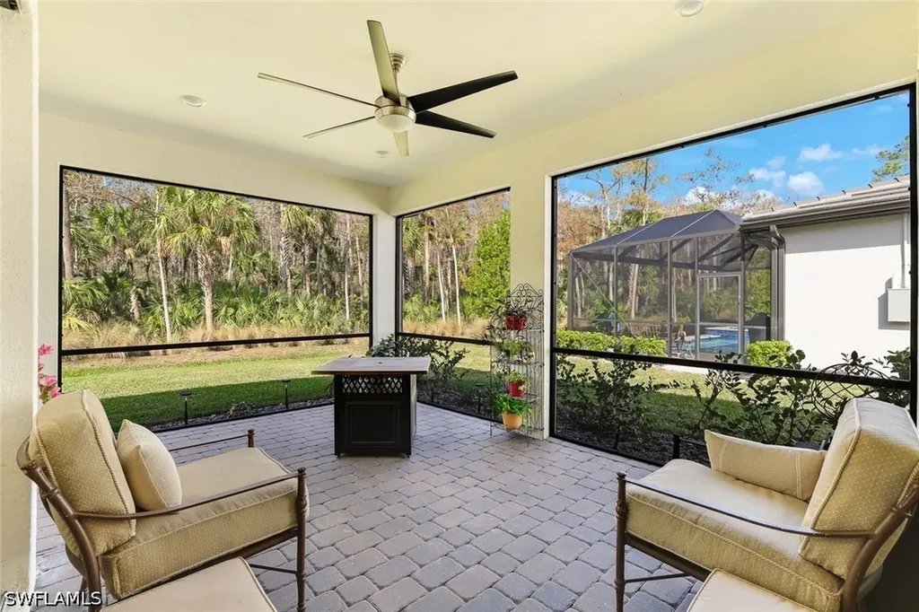 10439 Ventana Lane Naples FL 34120
