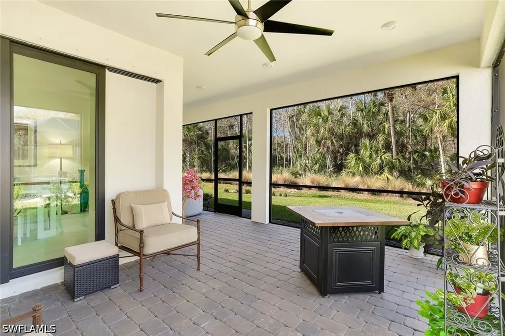 10439 Ventana Lane Naples FL 34120