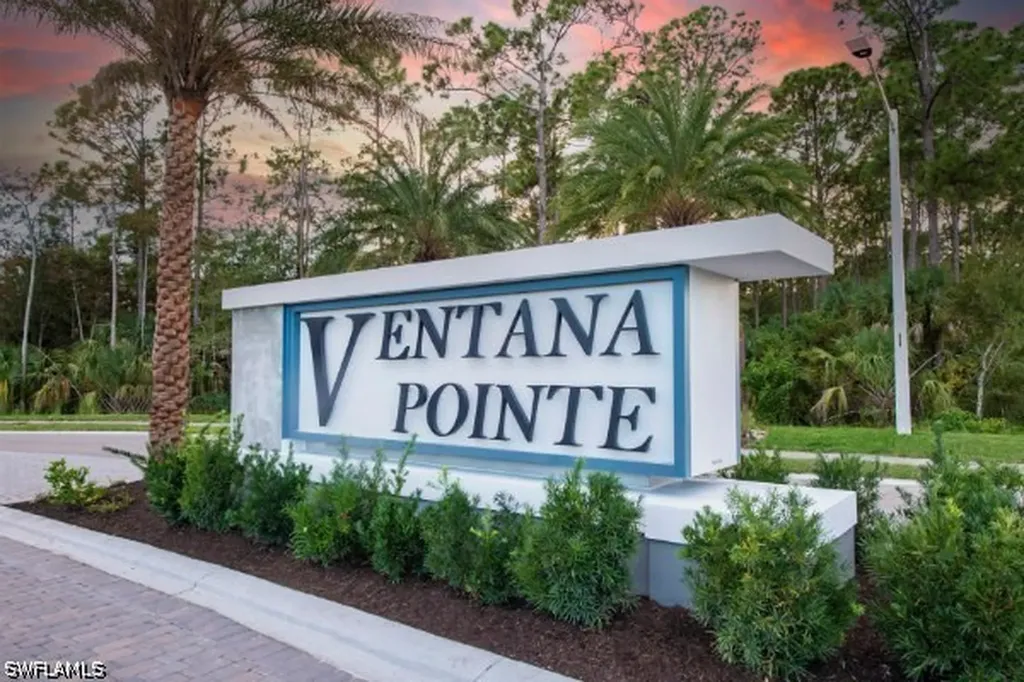 10439 Ventana Lane Naples FL 34120