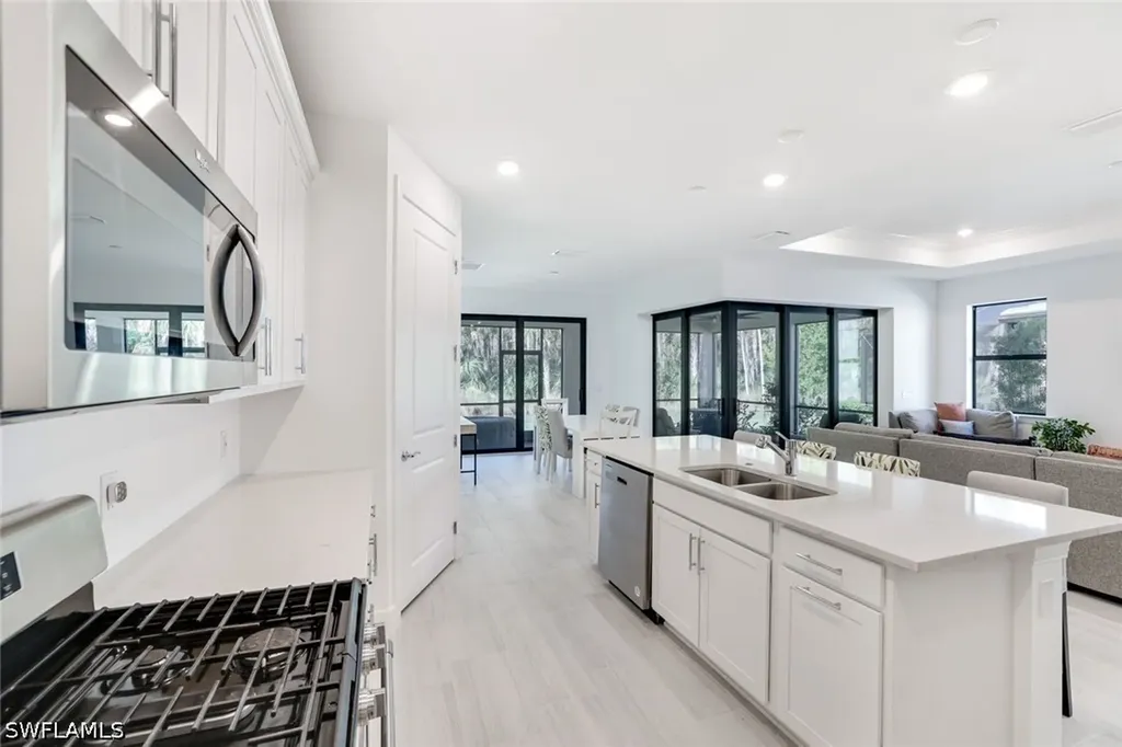 10439 Ventana Lane Naples FL 34120