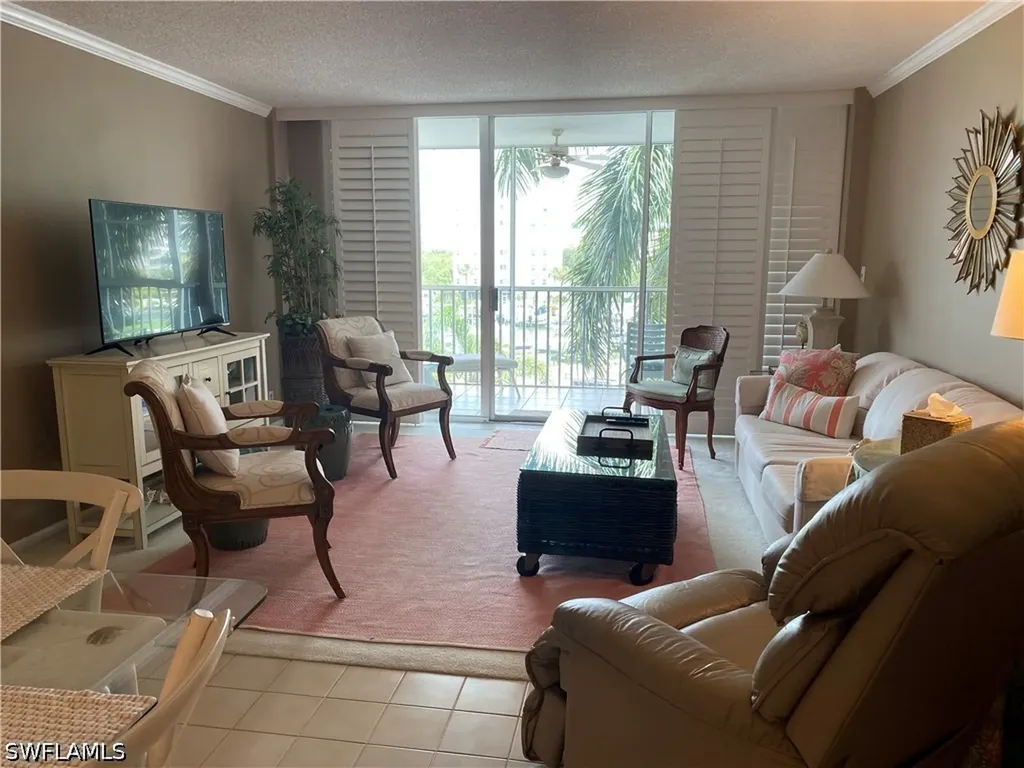 3 Bluebill Avenue Naples FL 34108