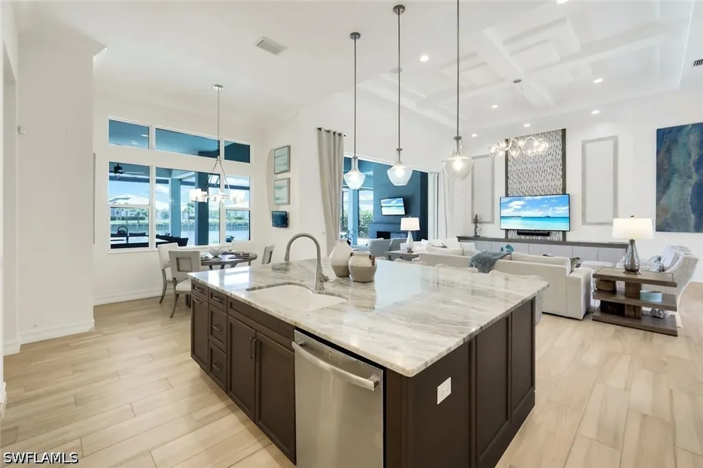 6259 Lightbourn Way Naples FL 34113
