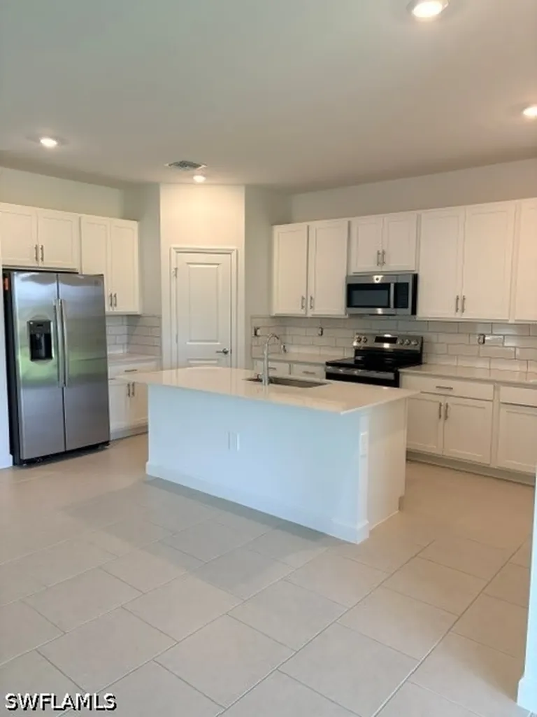 4758 Espiritu Way Ave Maria FL 34142