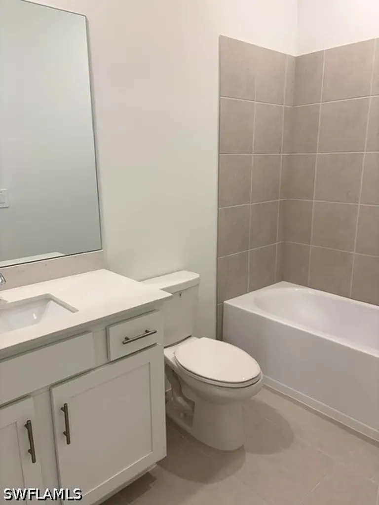 4758 Espiritu Way Ave Maria FL 34142