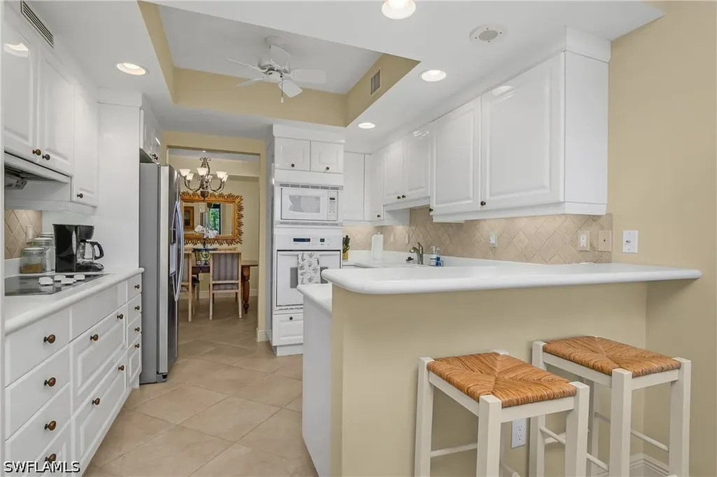 7225 Pelican Bay Boulevard Naples FL 34108