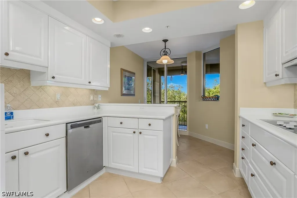 7225 Pelican Bay Boulevard Naples FL 34108