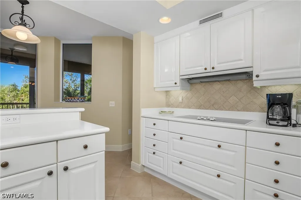 7225 Pelican Bay Boulevard Naples FL 34108