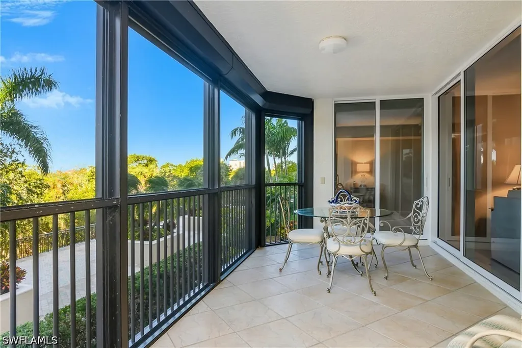7225 Pelican Bay Boulevard Naples FL 34108