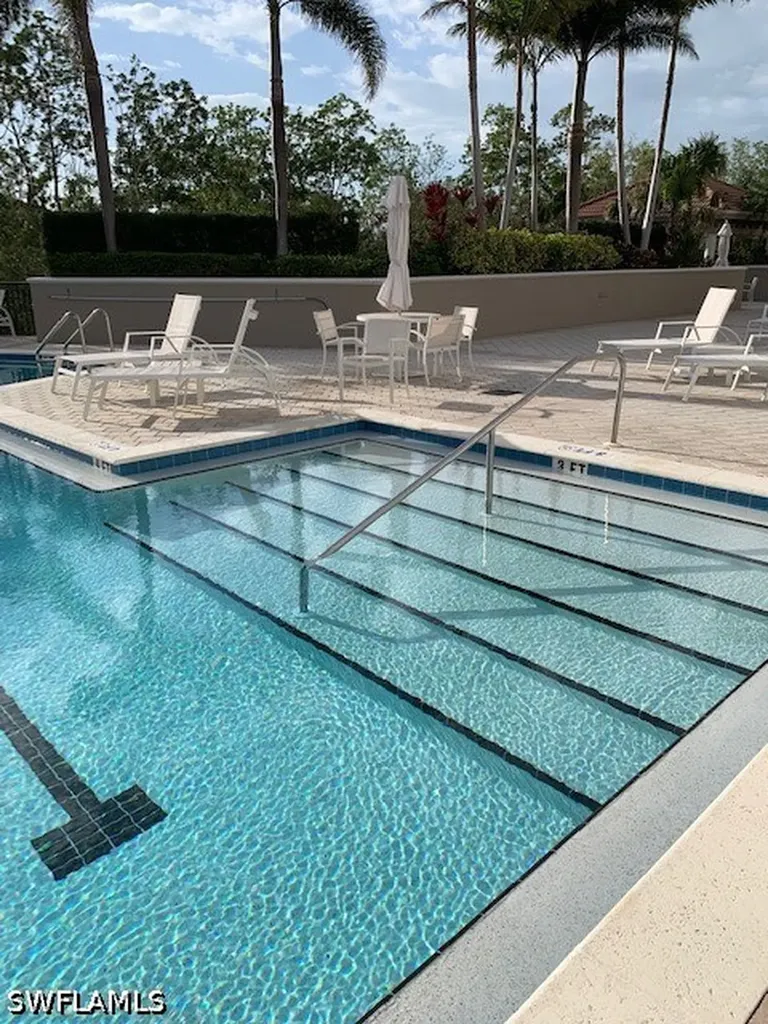 7225 Pelican Bay Boulevard Naples FL 34108