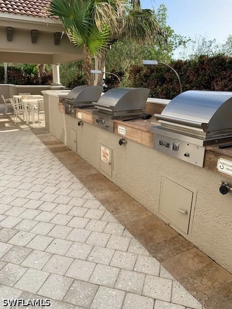 7225 Pelican Bay Boulevard Naples FL 34108