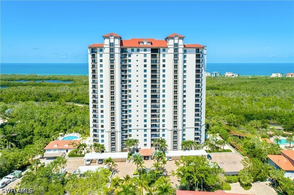 7225 Pelican Bay Boulevard Naples FL 34108