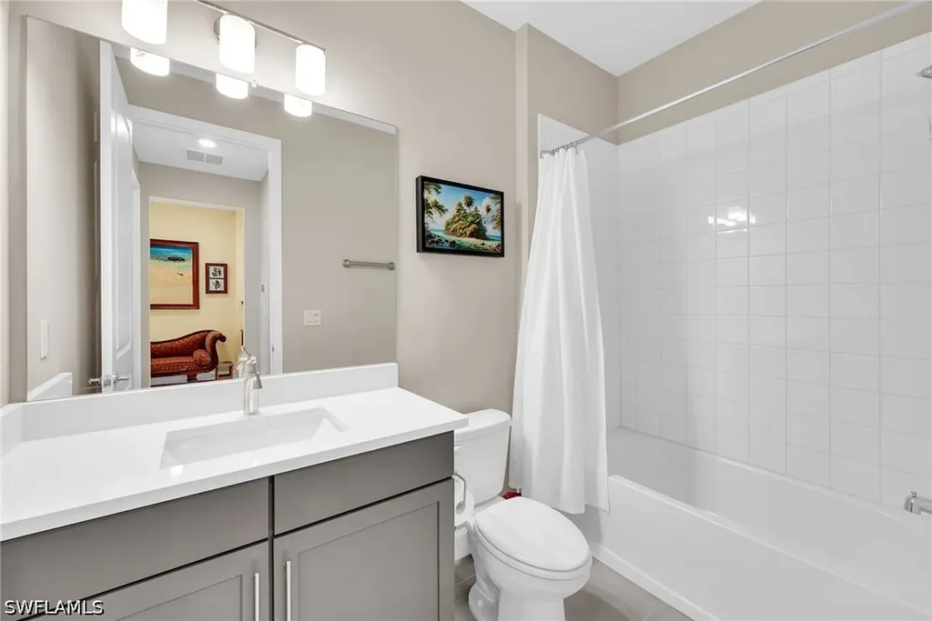 2078 Grove Drive Naples FL 34120