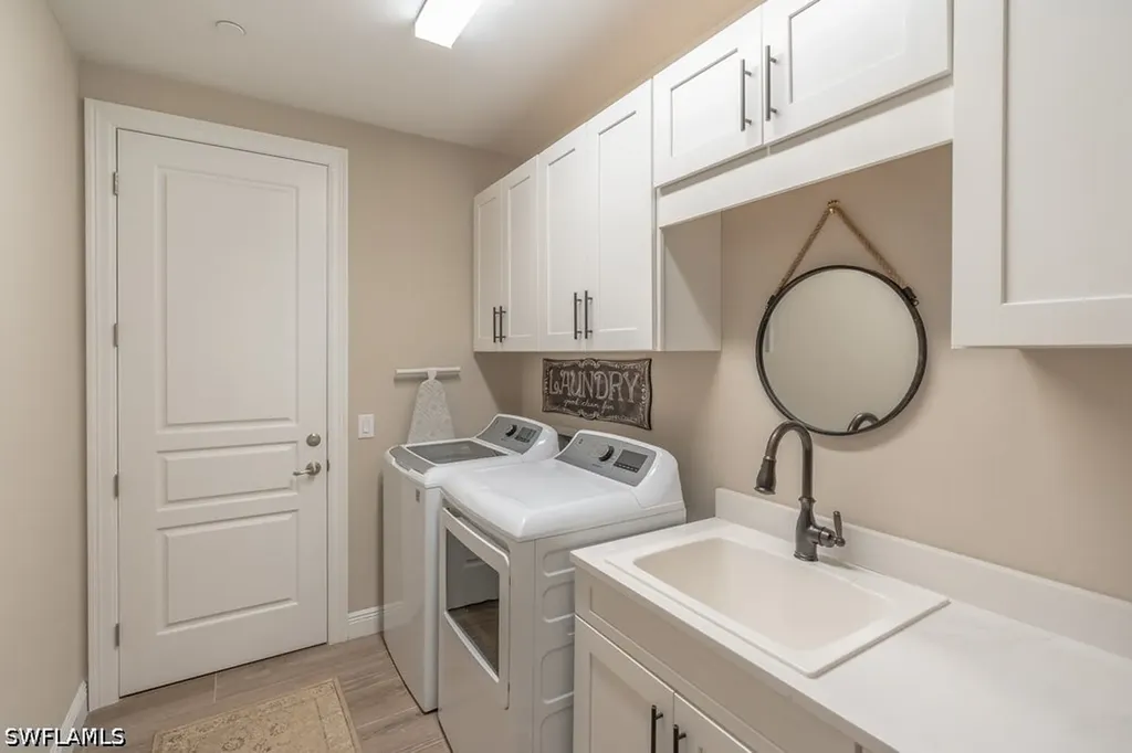16375 Viansa Way Naples FL 34110