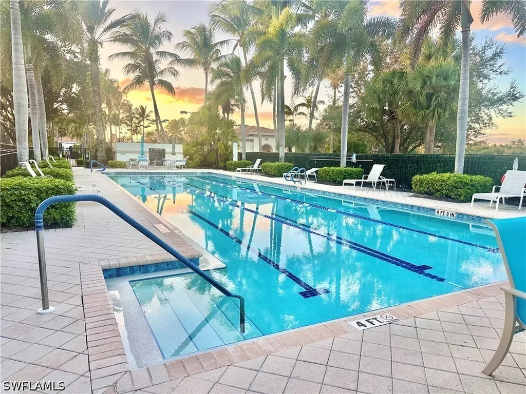 6182 Towncenter Circle Naples FL 34119
