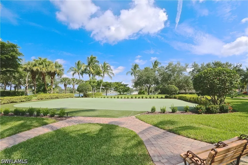 6182 Towncenter Circle Naples FL 34119