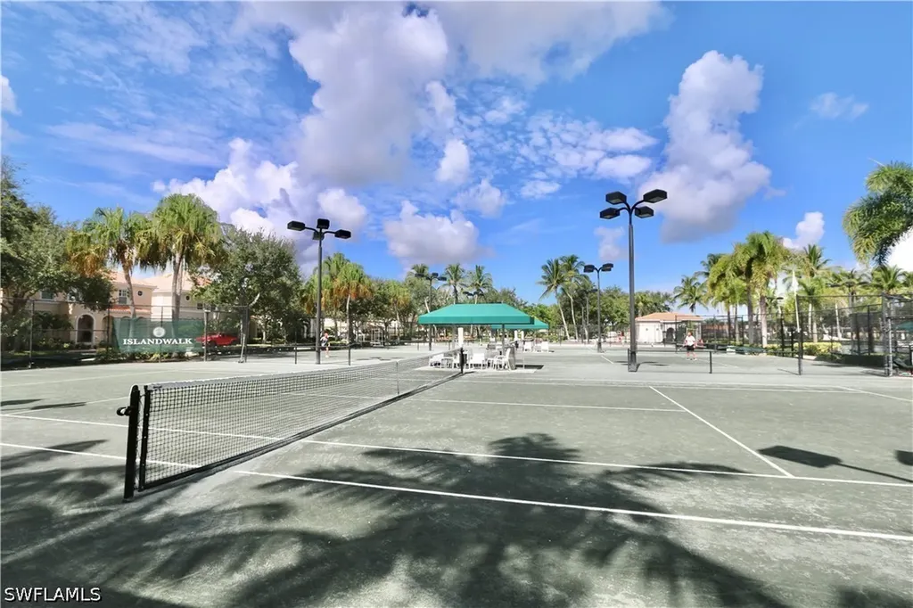 6182 Towncenter Circle Naples FL 34119