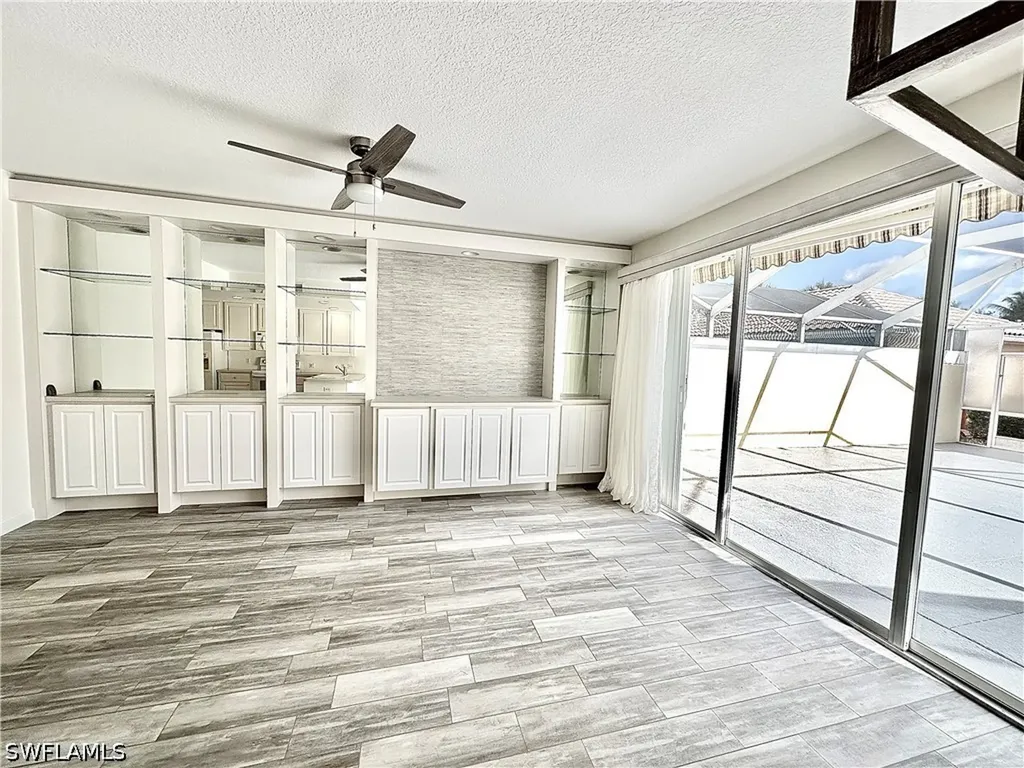 6182 Towncenter Circle Naples FL 34119
