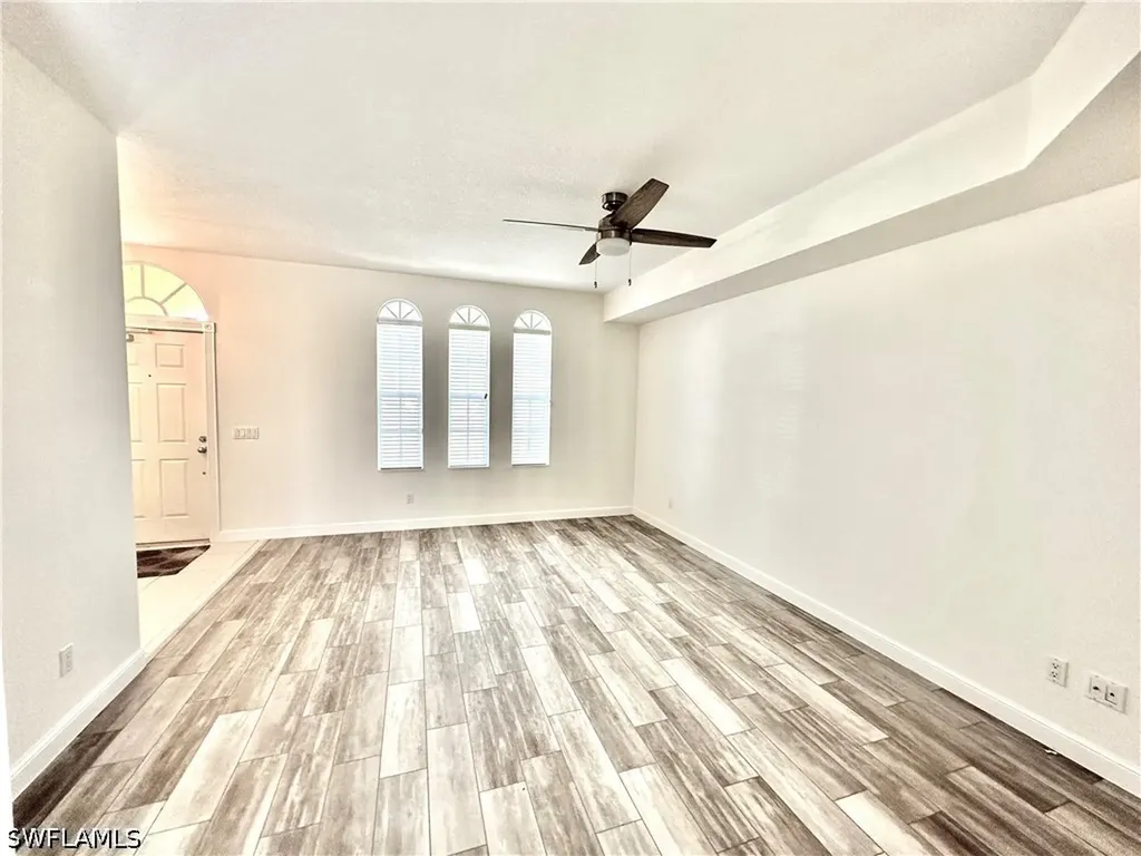 6182 Towncenter Circle Naples FL 34119