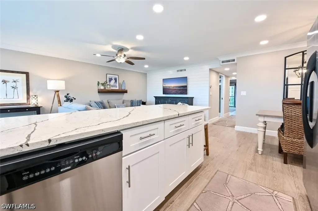 3200 Gulf Shore Boulevard N Naples FL 34103