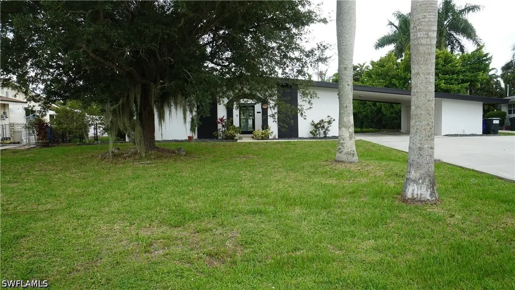 Fort Myers FL, 544 Bayside Drive