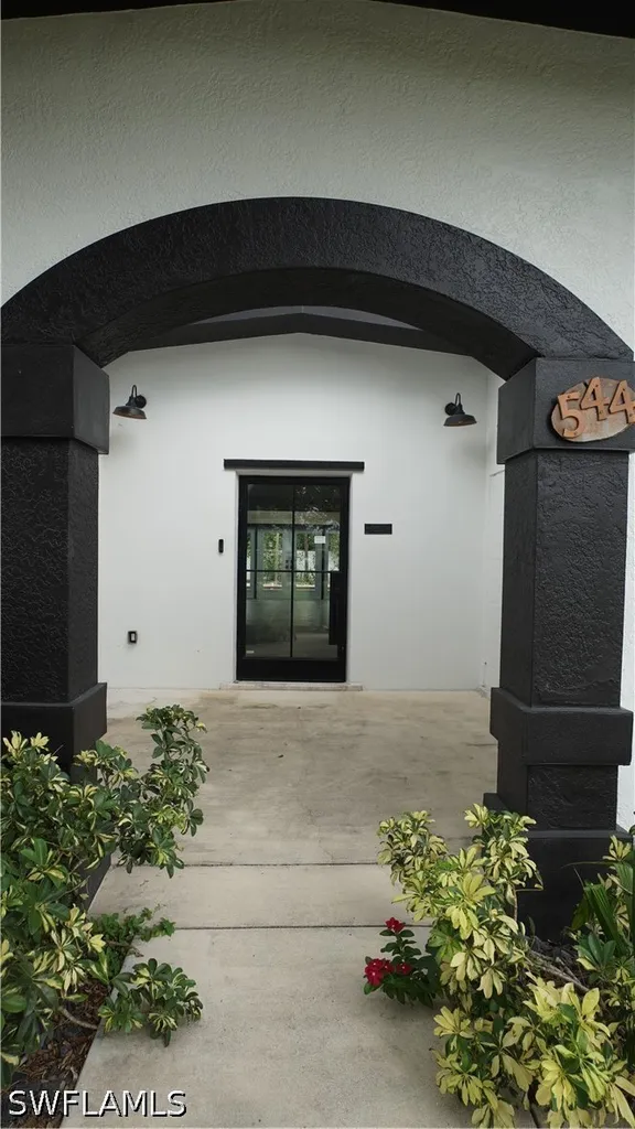 544 Bayside Drive Fort Myers FL 33919