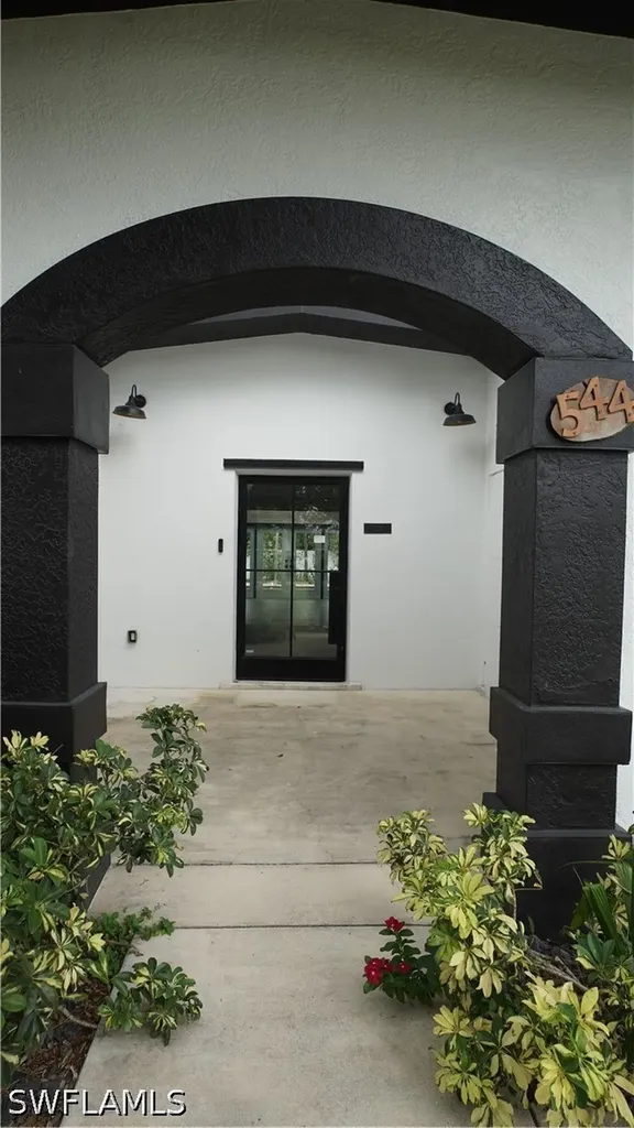 544 Bayside Drive Fort Myers FL 33919